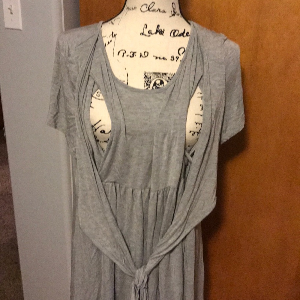 Gray nursing tunic top size XL ekouaer brand new